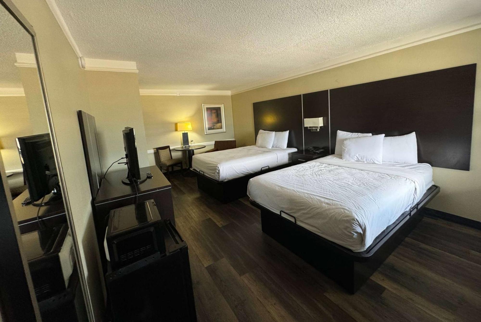 Travelodge By Wyndham Tuscaloosa Zewnętrze zdjęcie