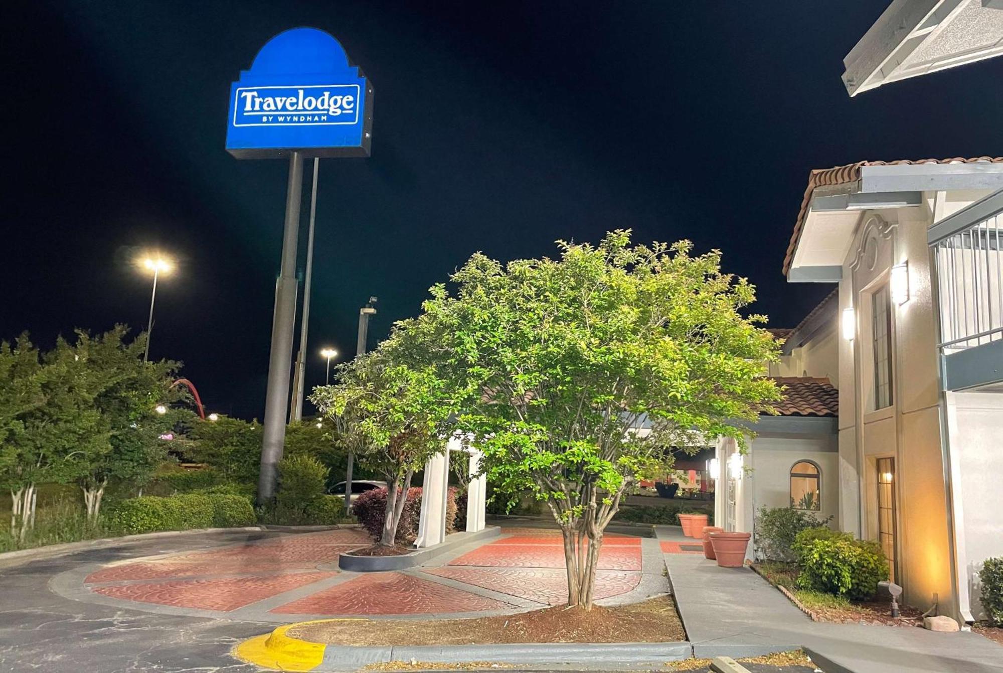Travelodge By Wyndham Tuscaloosa Zewnętrze zdjęcie